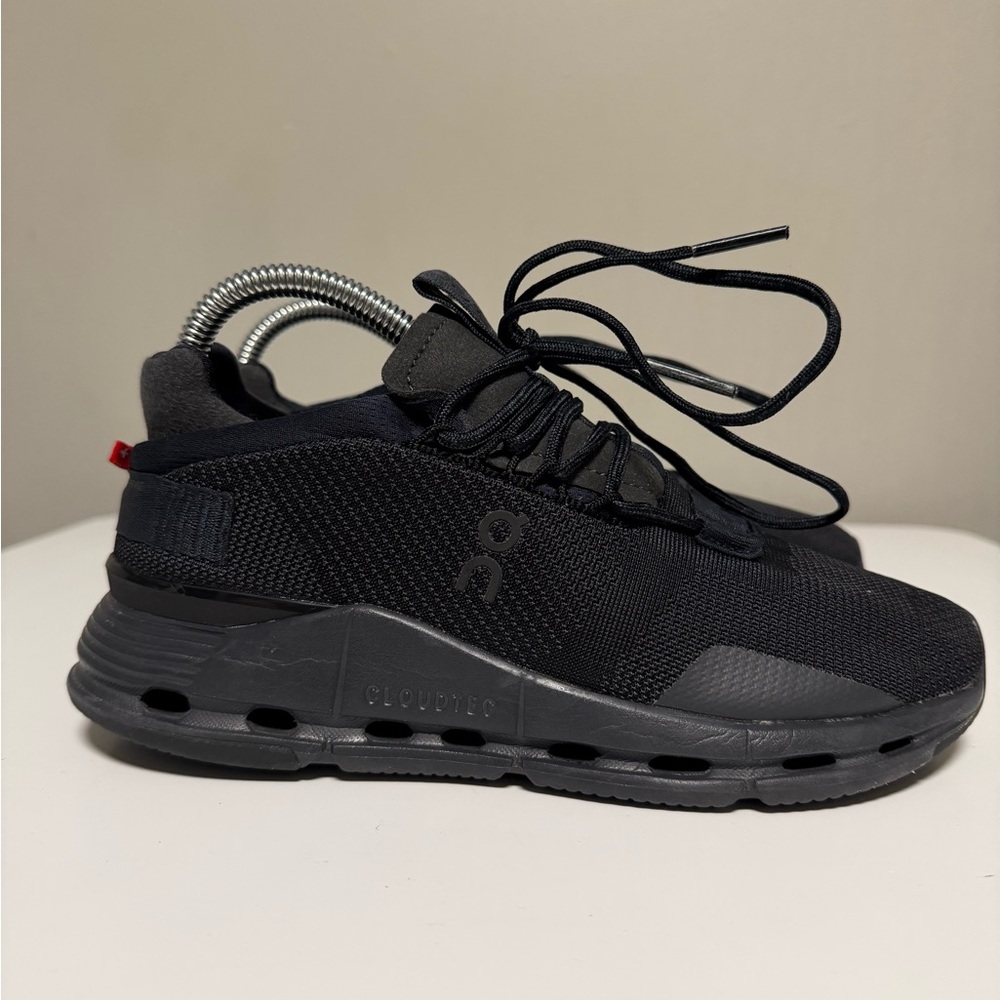 On Cloudnova Sneakers Black Eclipse - Women’s 6 (Roomy Fit) - Picture 3 of 10